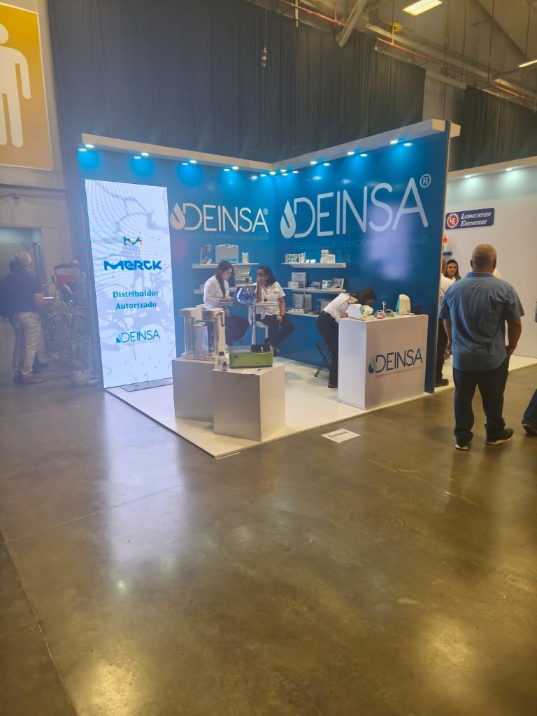 Stand DEINSA — Stands | Soluciones Total Publicidad Corporativa
